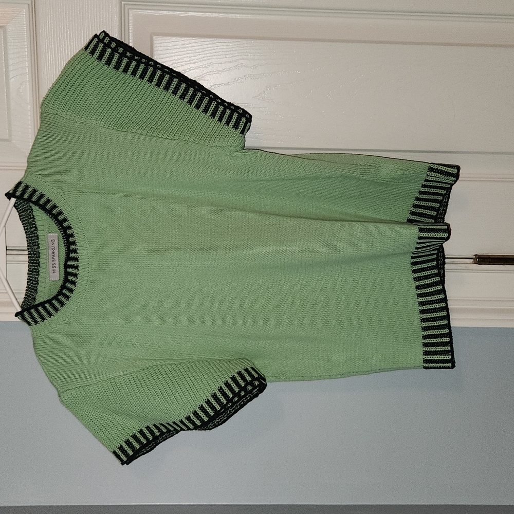 Knit top